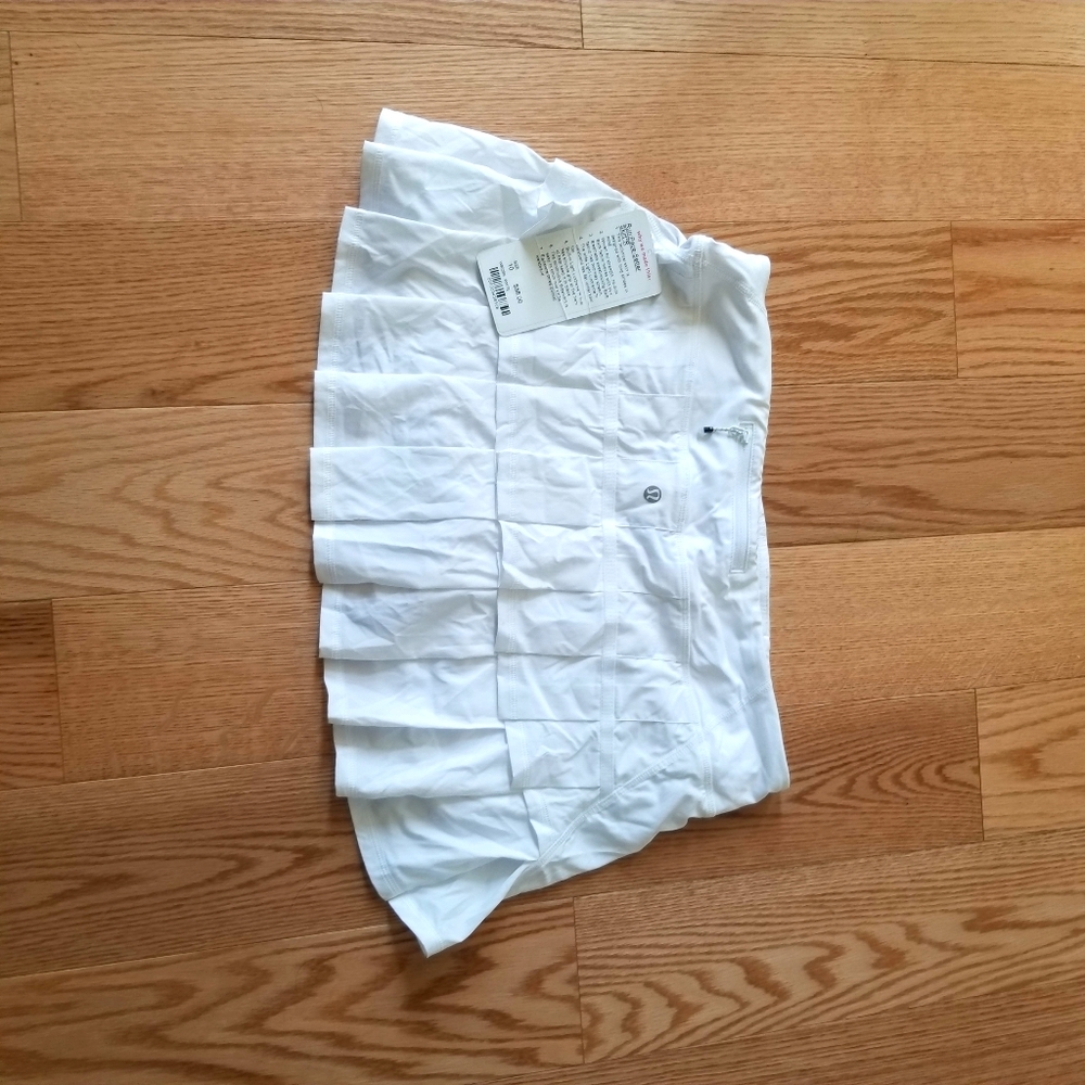 Lululemon pace setter skirt
